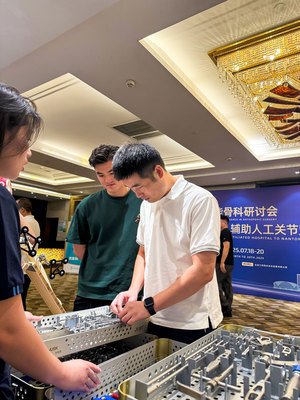 参展-1.jpg